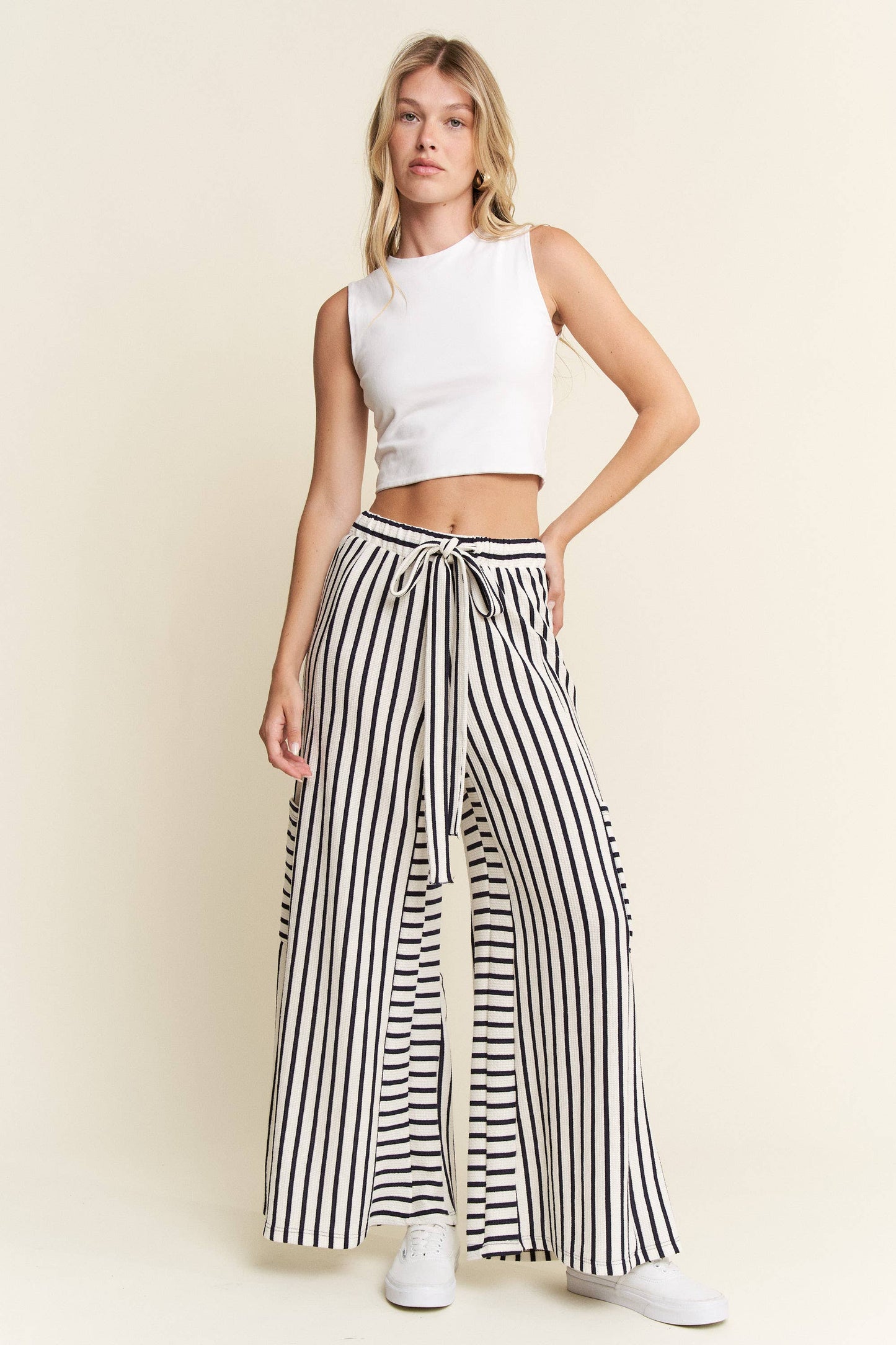 STRIPE WIDE LEG PANTS