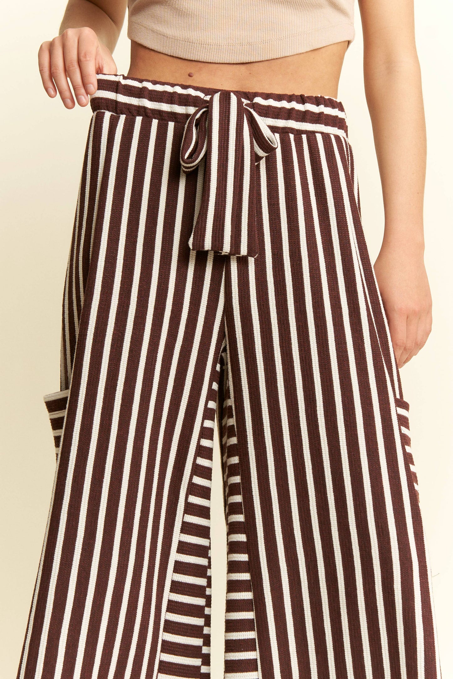 STRIPE WIDE LEG PANTS