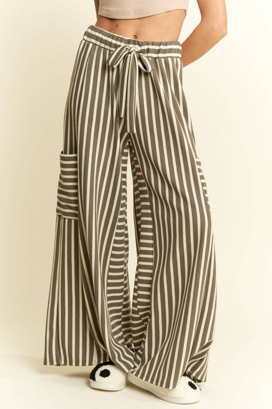 STRIPE WIDE LEG PANTS