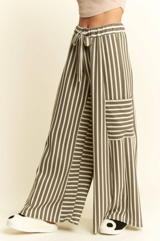 STRIPE WIDE LEG PANTS